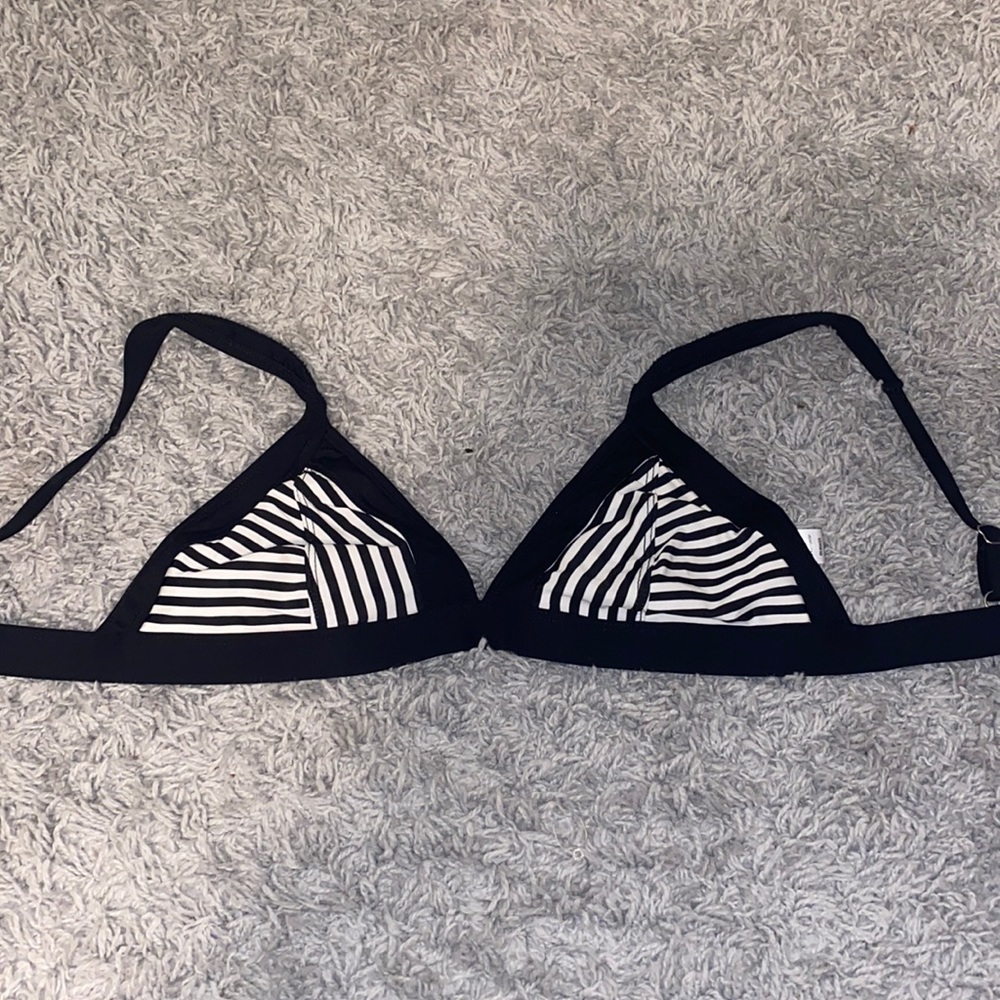 Athleta bikini top